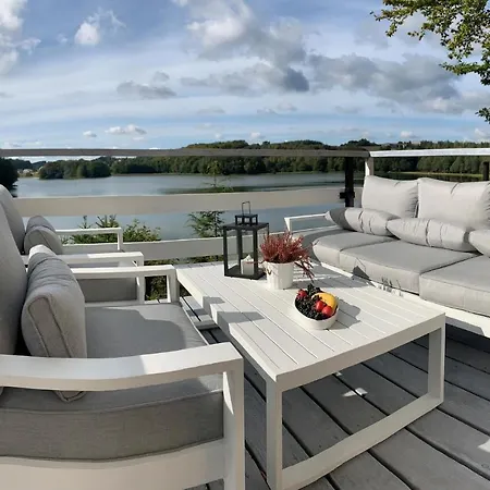 On Marchowo With Terrace * Koleczkowo