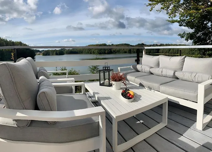 On Marchowo With Terrace * Koleczkowo