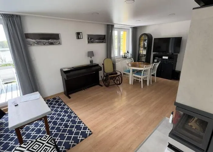 On Marchowo With Terrace * Koleczkowo